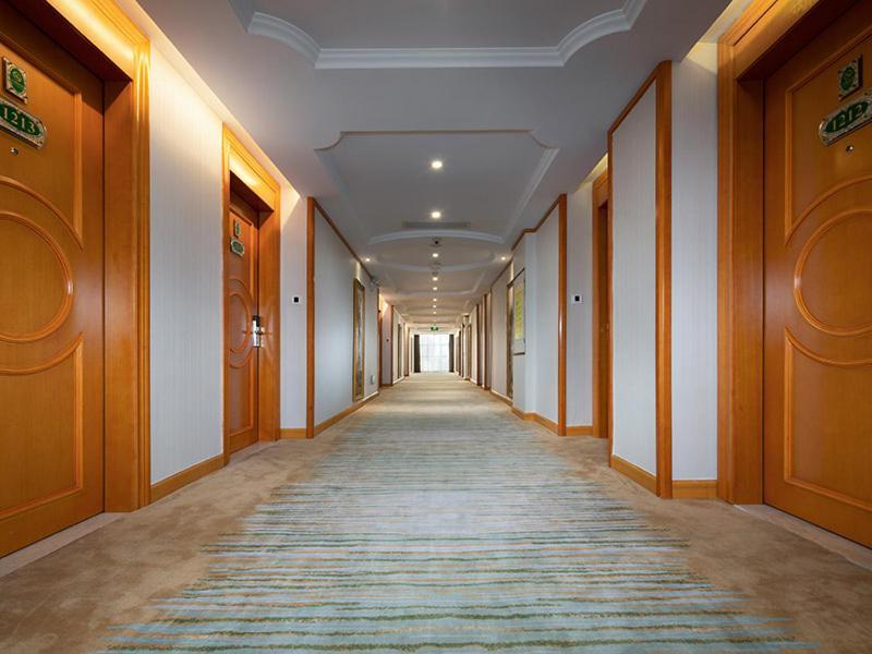 Vienna Hotel Shiyan Guangming Road شينزين المظهر الخارجي الصورة