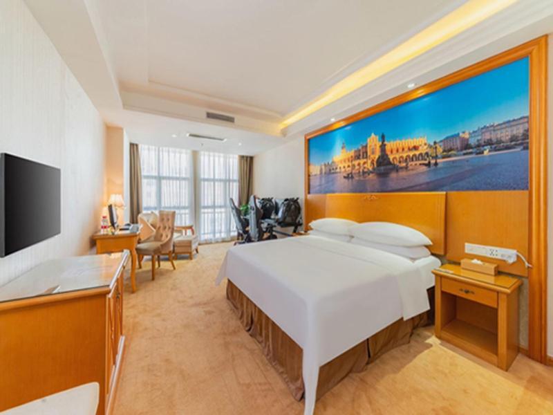 Vienna Hotel Shiyan Guangming Road شينزين المظهر الخارجي الصورة