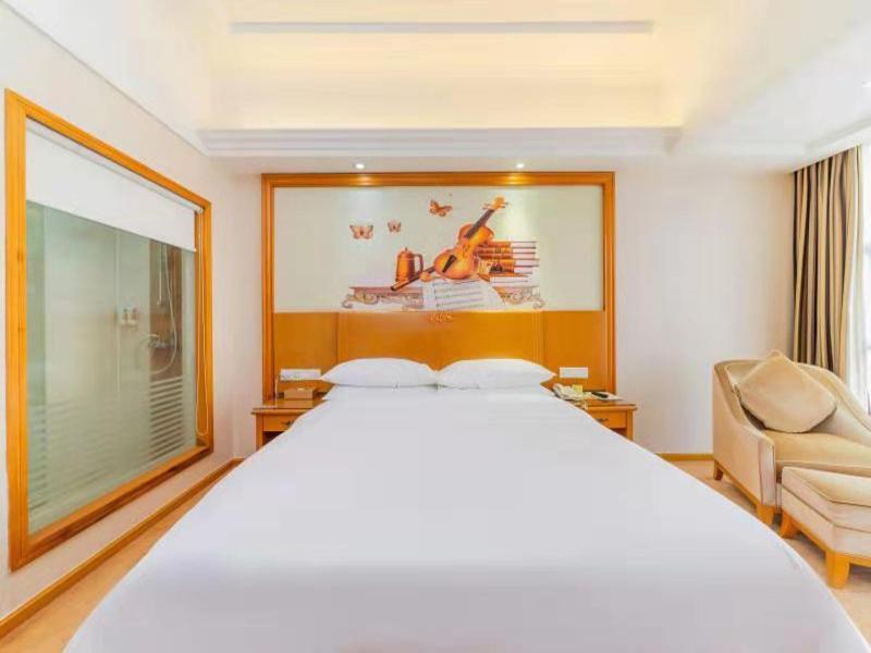 Vienna Hotel Shiyan Guangming Road شينزين المظهر الخارجي الصورة
